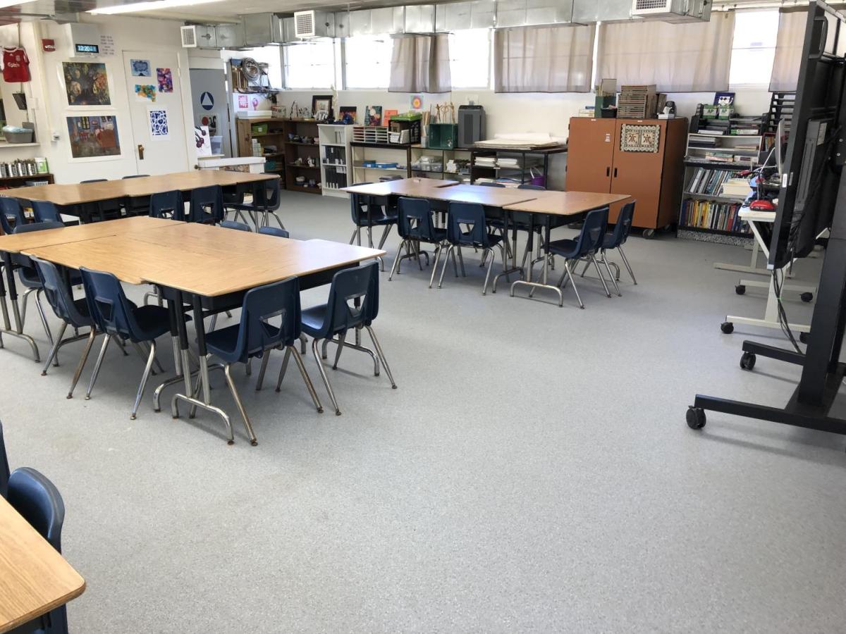 Job Mount Everest Academy Attraction